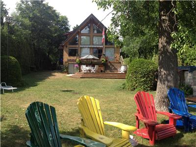 SIMCOE SUNRISE - July weeks still available!  UPSCALE COTTAGING ON LAKE SIMCOE