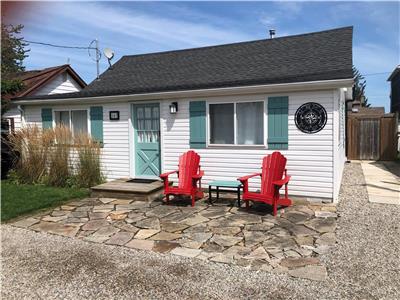 Bessie's Beach Bungalow, Port Stanley, ON. Beach, summer, and family fun!