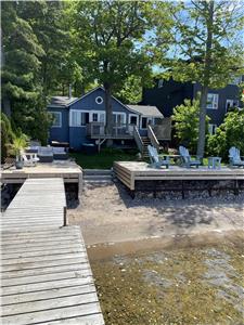 Beautiful Cottage on the shores of Georgian Bay, 3 bedroom plus bunkie, $2,900 weekly (sat-sat)