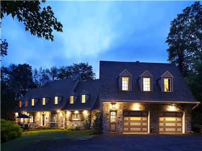 Tremblant Manor | 9bdr with private indoor pool & spa