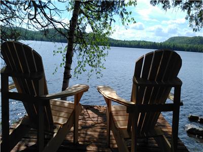 Family Cottage on lac Desormeaux (access to lake Heney by canoe / kayak)