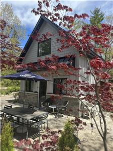 The Beach House-- Wasaga Beachfront