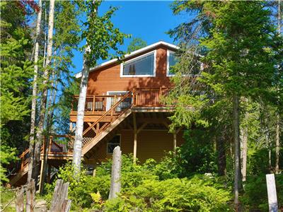 COTTAGE FOR RENT ON LAC LONG (NEAR BLUE SEA) - Now Booking for the 2019 Season!
