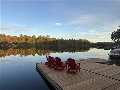 BeachView Cottage with Private Sandy Beach near Bracebridge - Includes full linen service