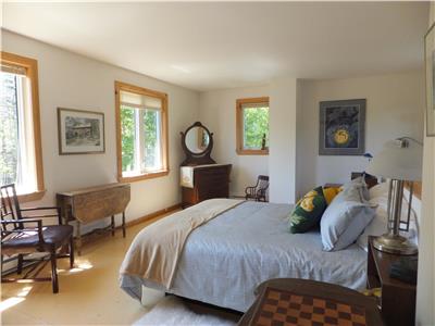 Field Stone Garden Cottage - Private & Peaceful - Cabot Trail