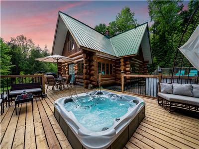 Muskoka:Log Cabin:Cottage:Forest:Private:Hot-Tub:Arrowhead:ReTreat:Ski:Resort:Huntsville