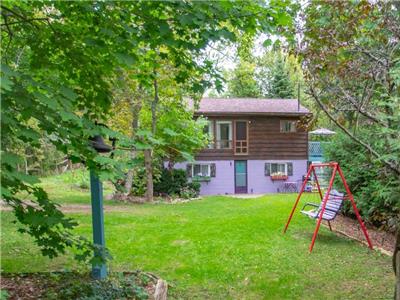 A Wave From it All - Cozy Lake Huron Cottage: Sand Beach, Pet-Friendly, Wi-Fi