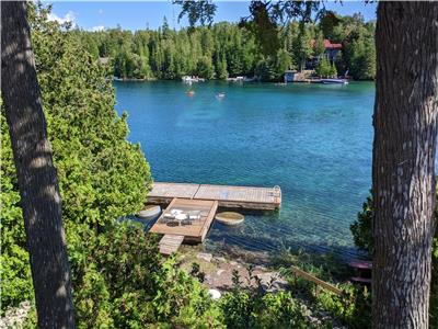 Shipwreck Deck Tobermory Waterfront Cottage Rental. Stay on Big Tub Harbour!