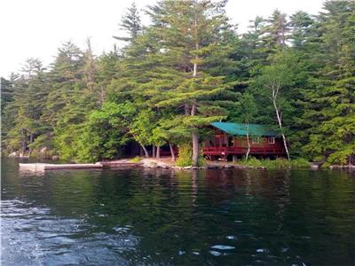 Cottage privé au bord du lac BayLoft île