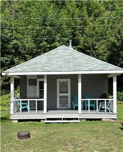 Cottages For Rent at Sand Bay Family Campground