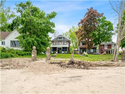 Waverly Place: Waterfront Beauty-Sleeps 8-Lovely Screened In Porch