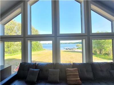 LAKE VIEW COTTAGE- BEAUTIFUL BRAND NEW COTTAGE WITH PRIVATE BEACH AND HOT TUB ON LAKE CECEBE
