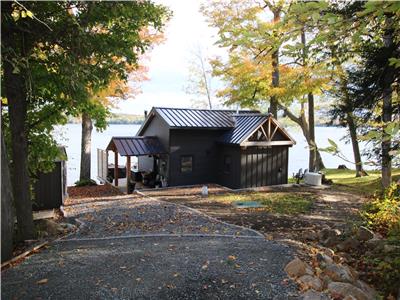 Open This Winter! - Welcome To The Cozy Cabin On Dalhousie Lake