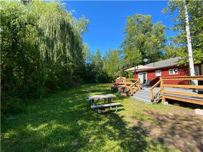Sauble Beach Getaway Cottage