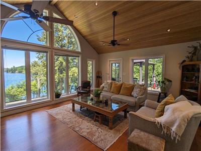 Bedford Lake House - Year round comfort with beautiful west view on Devil Lake