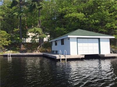 LAKE MUSKOKA - Shaw Island Summer Cottage Rental: 2022