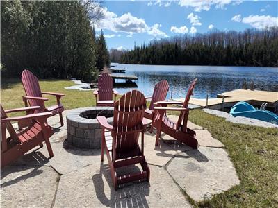 Kawartha Waterfront Cottage - Brand New Rec Room - 2022 Long Weekend Special Discounted Rates