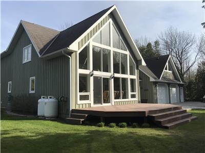 KINCARDINE HOME/COTTAGE FOR RENT 1000 FT FROM  BEACH