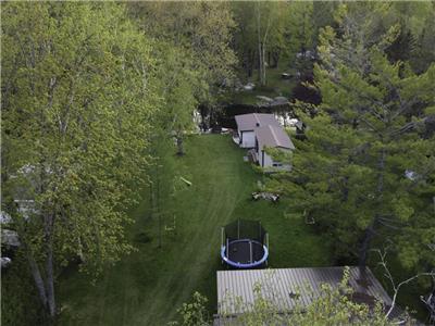 Cameron Lake River Cottage with Private Boat Launch