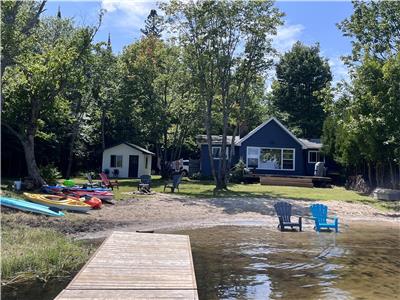 Waterfront Cottage on Eagle Lake