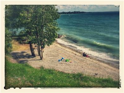 Lake Simcoe Private Beach/ Waterfront Getaway, Historic Estate