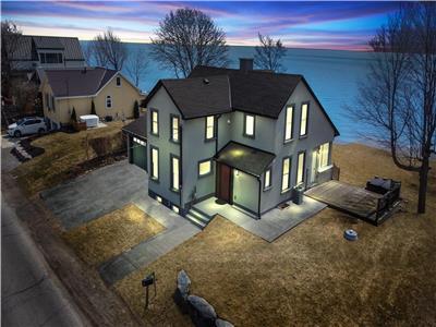 Lake Erie Lake House - Unbeatable Serenity & View