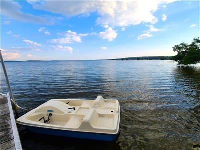 Waterfront Cottage & Great Amenities Sundridge!