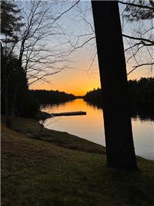 Lake Front Cottage near Muskoka