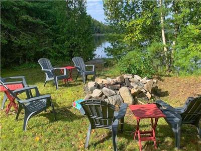 Sand Lake Oasis - Affordable 3Br Cottage w/ Swimming, Sunroom, Wi-Fi