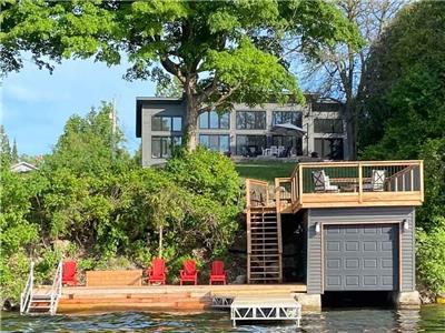East Cove Lakehouse - Modern Luxury Waterfront Kawartha Lakes Cottage w/ Large Dock