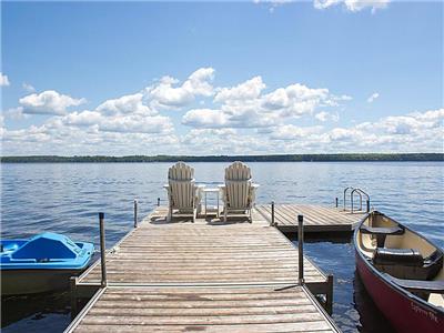 Hearts Home - Traditional Waterfront Cottage with Great Views, Hot Tub, AC