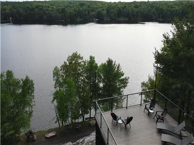 Luxurious, Modern lakefront Retreat on Boshkung Lake