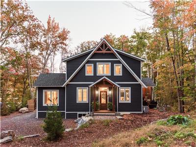 Birch Bay Lakehouse Muskoka w/hot tub