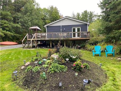 Lake Rosseau Village Cozy Cottage