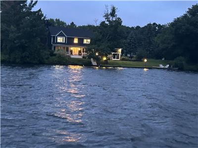 Oakes Oasis On The Rideau