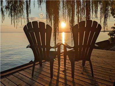 Point Pelee Lakefront Cottage