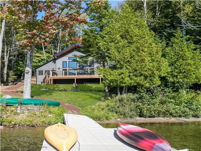 Snowshoe Lake Retreat - Haliburton; Wenona Lake;Lakeview;swimming,kayaking,fishing,family cottage
