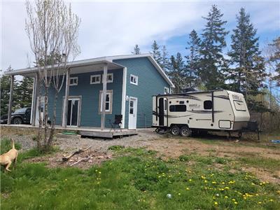 Bunkhouse + Camping with Ocean and Cabot Trail View; 25km to Cabot Trail