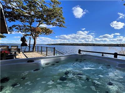 Oasis au bord de l'eau Lakehouse on the Rocks