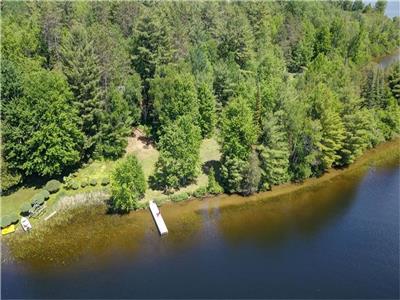 CHALET KASHUBY ONTARIO Rivire Madawaska