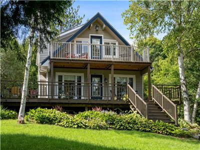 Bright and Cozy Cottage in Beautiful Beaver Valley