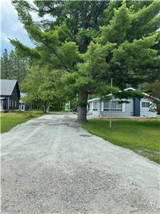 Cottage confortable au Village du Pre Nol, Bracebridge