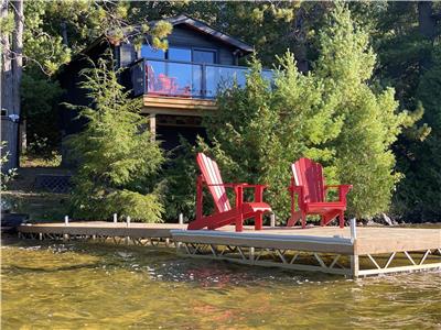 *New Listing* GlenCannon's CABIN Retreat on Mazinaw Lake, Ontario, Canada