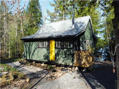 Birkswyld Lakehouse at Mary Lake