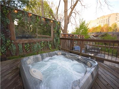 4BR Summer Cottage | 25mins from Downtown Toronto