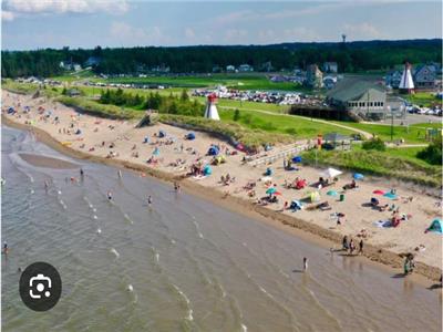 Shediac cottage rental by the Parlee Beach