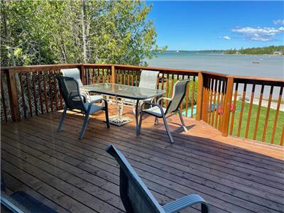 Waterfront Cottage Fun. Kayak, Paddle, BBQ & Starry Nights at Lake Huron