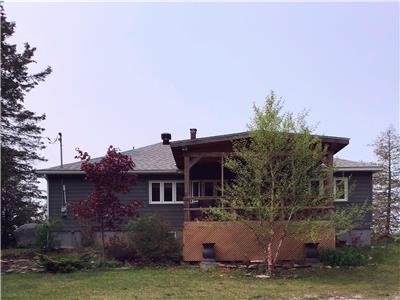 Waterfront property Lac Bernard, Low Quebec, 50 min. From Ottawa