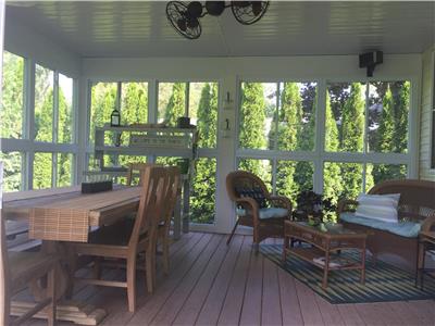 Bay Beach Getaway - Only 1 week left - This three season porch is just waiting for you to enjoy it!