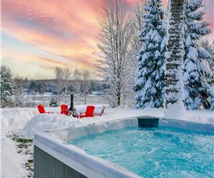 Lakefront Farmhouse Cottage | Hot Tub | Sauna | Fireplace